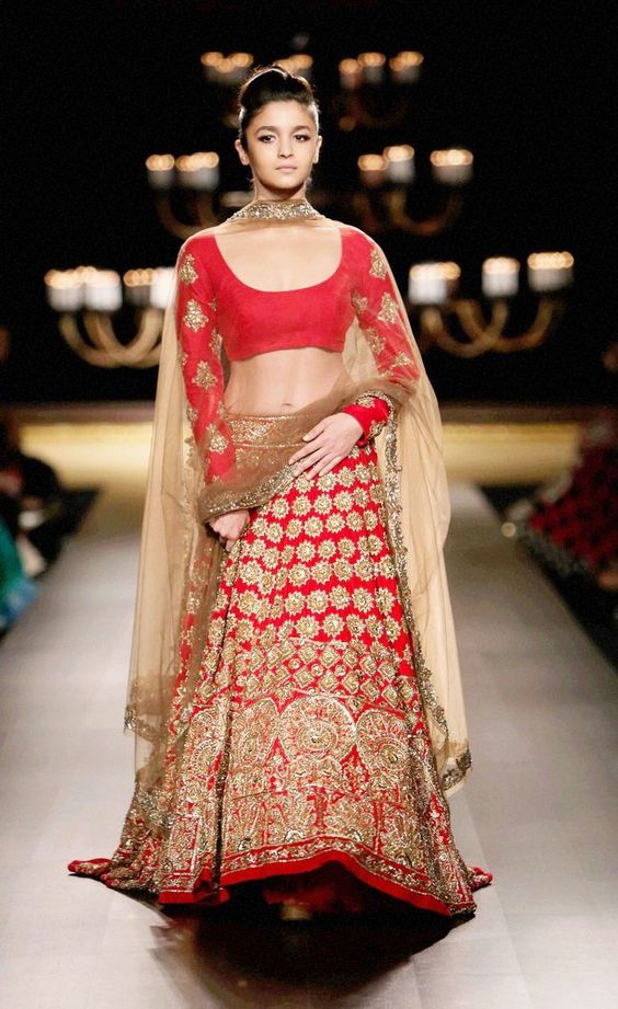 alia bhatt wedding lehenga